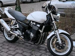 SUZUKI GSX 1400 TÜV NEU ERSTZULASSUNG 09/2002 NAKED BIKE MOTORRAD