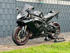 SUZUKI GSX-R 600 K6 -2.HAND -26TKM -SERIVCE+TÜV NEU