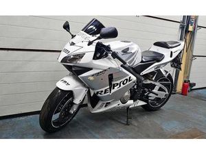 HONDA CBR 600RR PC37
