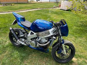 HONDA CBR900 SC33 STREETFIGHTER