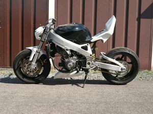 STREETFIGHTER PROJEKT HONDA CBR 900