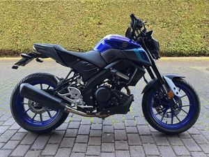 YAMAHA MT-125 RE40 BJ24 METALLIC BLAU