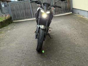 YAMAHA MT125