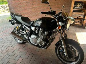 YAMAHA XJR1300 RP 02