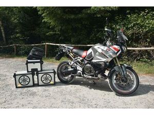 YAMAHA XT1200Z SUPER TENERE ÖHLINS/GARMIN/AKRAPOVIC