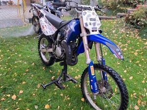 YAMAHA YZ 85