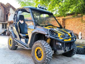 CAN-AM COMMANDER →