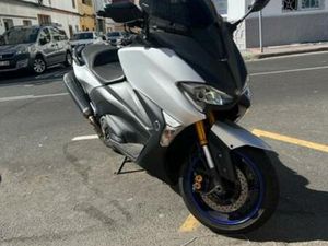 YAMAHA - T MAX