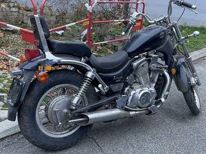 SUZUKI INTRUDER VS800 VS52A DANS L ÉTAT