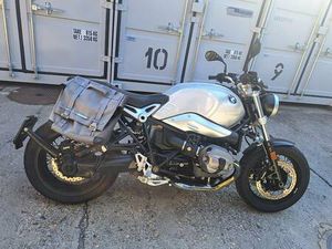 BMW R NINET PURE 8800KM CANTON TESSIN -