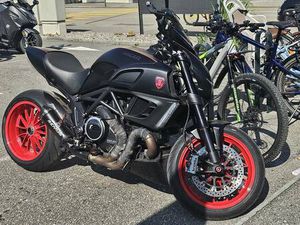 DUCATI DIAVEL 2013 CANTON TESSIN -