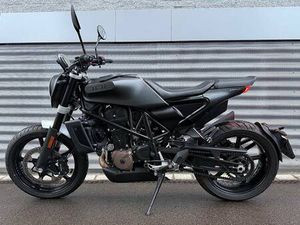 HUSQVARNA SVARTPILEN 701 ABS CANTON ZURICH -