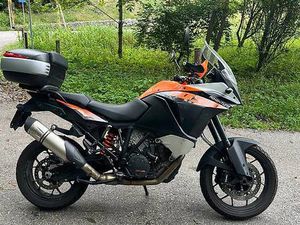 KTM 1050 ADVENTURE CANTON TESSIN -