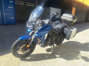 TRIUMPH TIGER 800 XRX CANTON TESSIN -