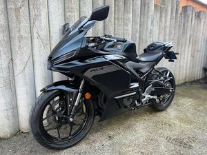 YAMAHA YZF R3 CANTON ZURICH -