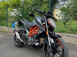 KTM DUKE 125