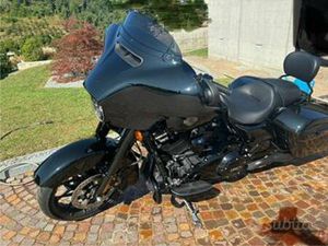 HARLEY DAVIDSON STREET GLIDE