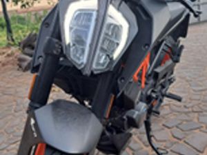 KTM DUKE 125 2021