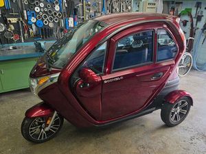 ECONELO F2 MIT NEUER 105 AH LIFEPO4-BATTERIE – TOP ZUSTAND