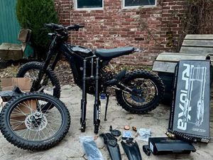 SURRON LIGHT BEE NUR 770KM MEGA PAKET