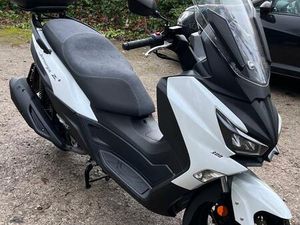 SYM JOYMAX 300 Z+ ROLLER/SCOOTER