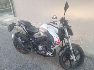 KEEWAY RKF 125 BIANCO