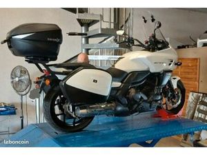 HONDA CTX 700 BOÎTE DCT