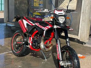 MOTO BÊTA TRACK 2023