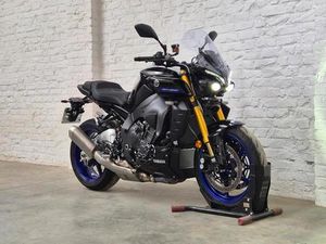 ② YAMAHA MT-10 SP ABS (2025) @MOTOMOBILIA HYPER NAKED