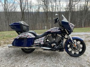 2011 CROSS COUNTRY®