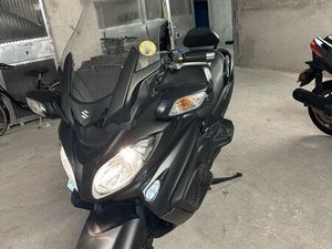 SUZUKI BURGMAN 650 EXÉCUTIVE ABS