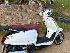 SCOOTER KYMCO 125 LIKE