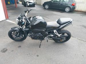 VEND YAMAHA FZ1