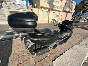 SCOOTER PIAGGIO X10 - 125 - 2014