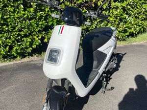 SCOOTER ÉLECTRIQUE LVNENG S4