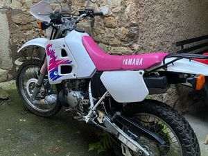 YAMAHA 125 DTRE