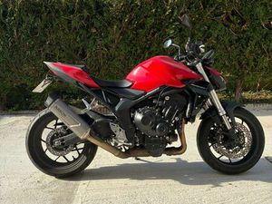 HONDA CB1000 HORNET 2025 + ARROW