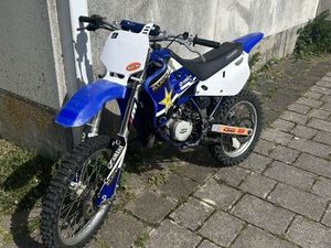 MOTO CROSS YAMAHA