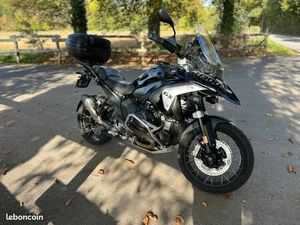 BMW R1300 GS TRIPLE BLACK