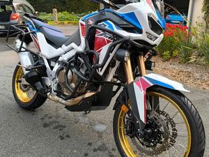 AFRICA TWIN