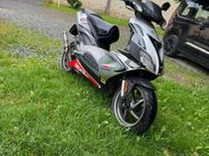 SCOOTER APRILIA SR50