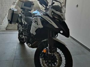 MOTA BENELLI TRK 502X LISBOA