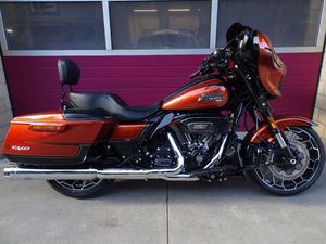 FLHXSE STREET GLIDE CVO 121
