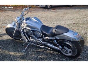 HARLEY-DAVIDSON VROD