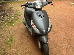 PIAGGIO ZIP 50 SPORT – 2022