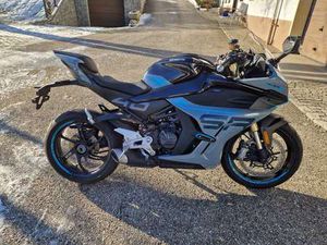 CFMOTO 450 SR 450 SRS SILBER