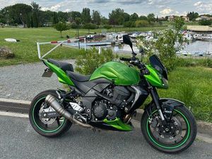 KAWASAKI Z750