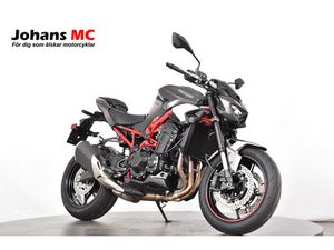 KAWASAKI Z900 ABS 35KW / A2 • 2025