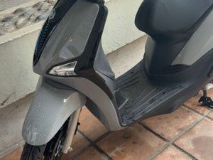 JE VENDS MA SCOOTER 125C 2025