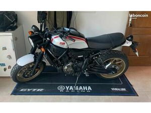 YAMAHA XSR XTRIBUTE